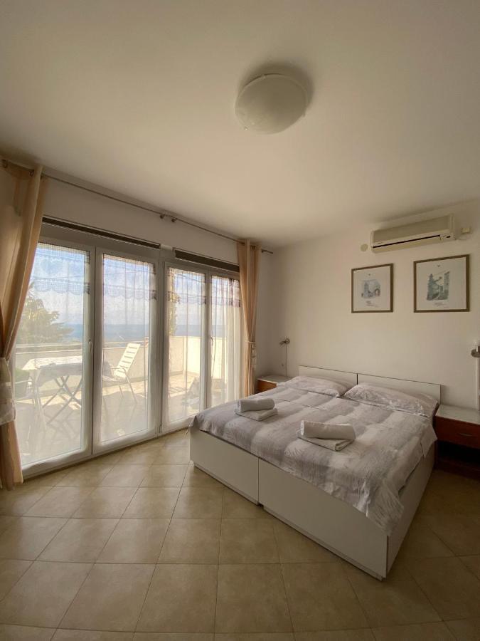 Apartmani Sara Омишаль Экстерьер фото